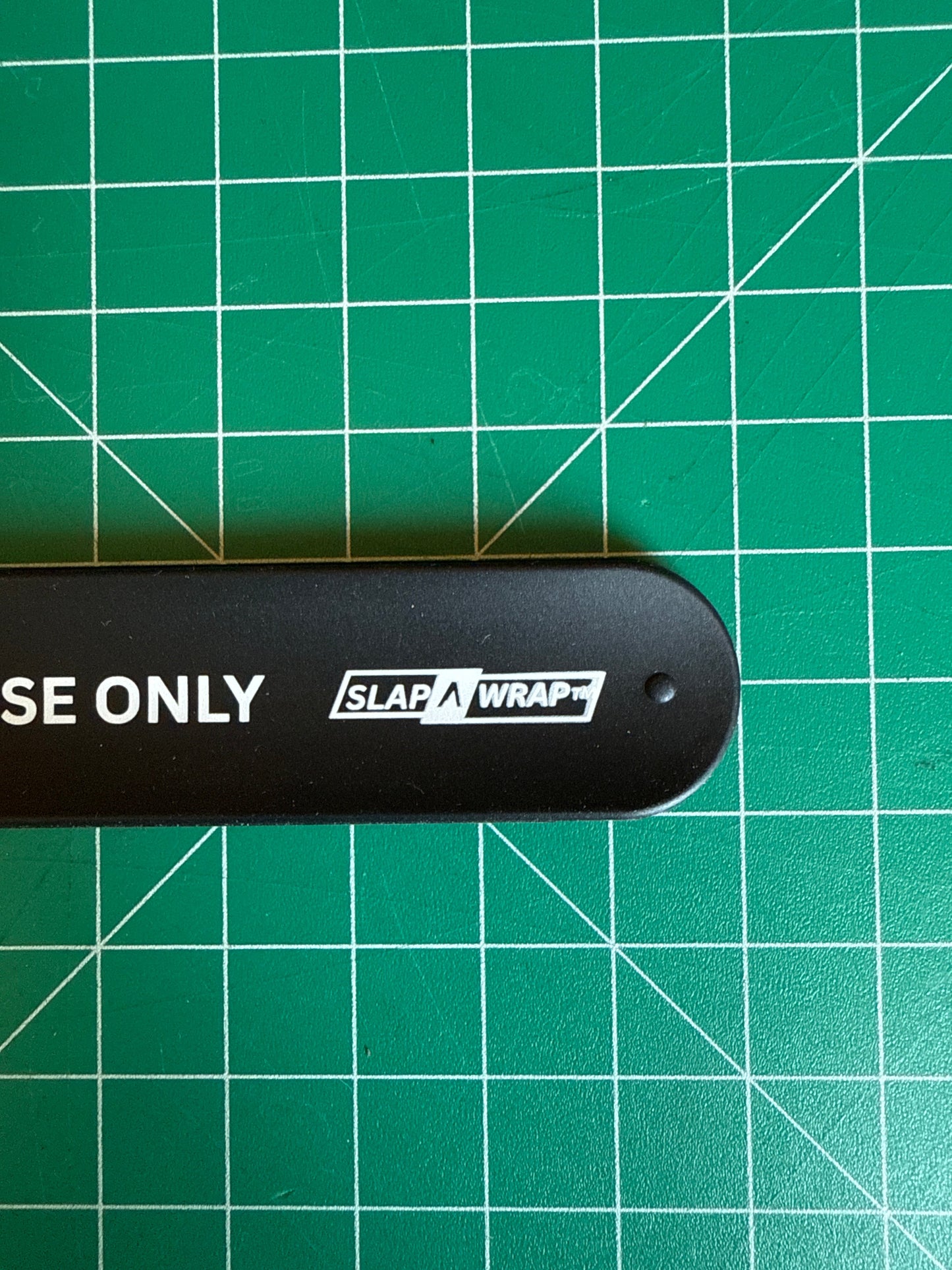 SLAP-A-WRAP™ - Grip Support Store