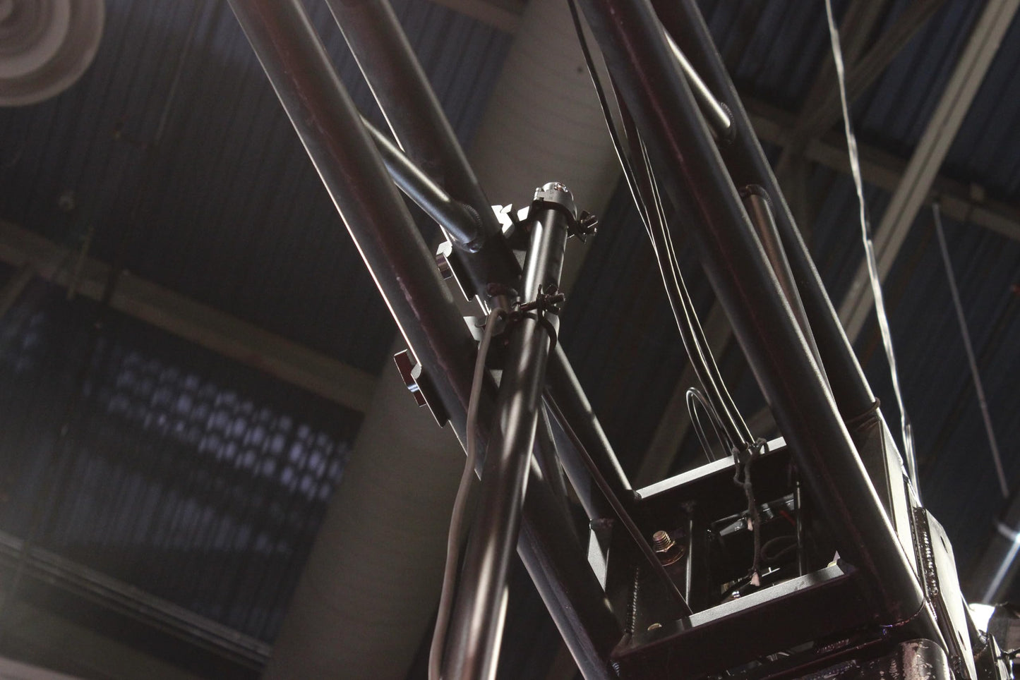 9.Solutions Ex-sus Pole, Extension Suspension Pole, Adjusted Quickly and Easily from 110 to 198cm, 9.VE5091