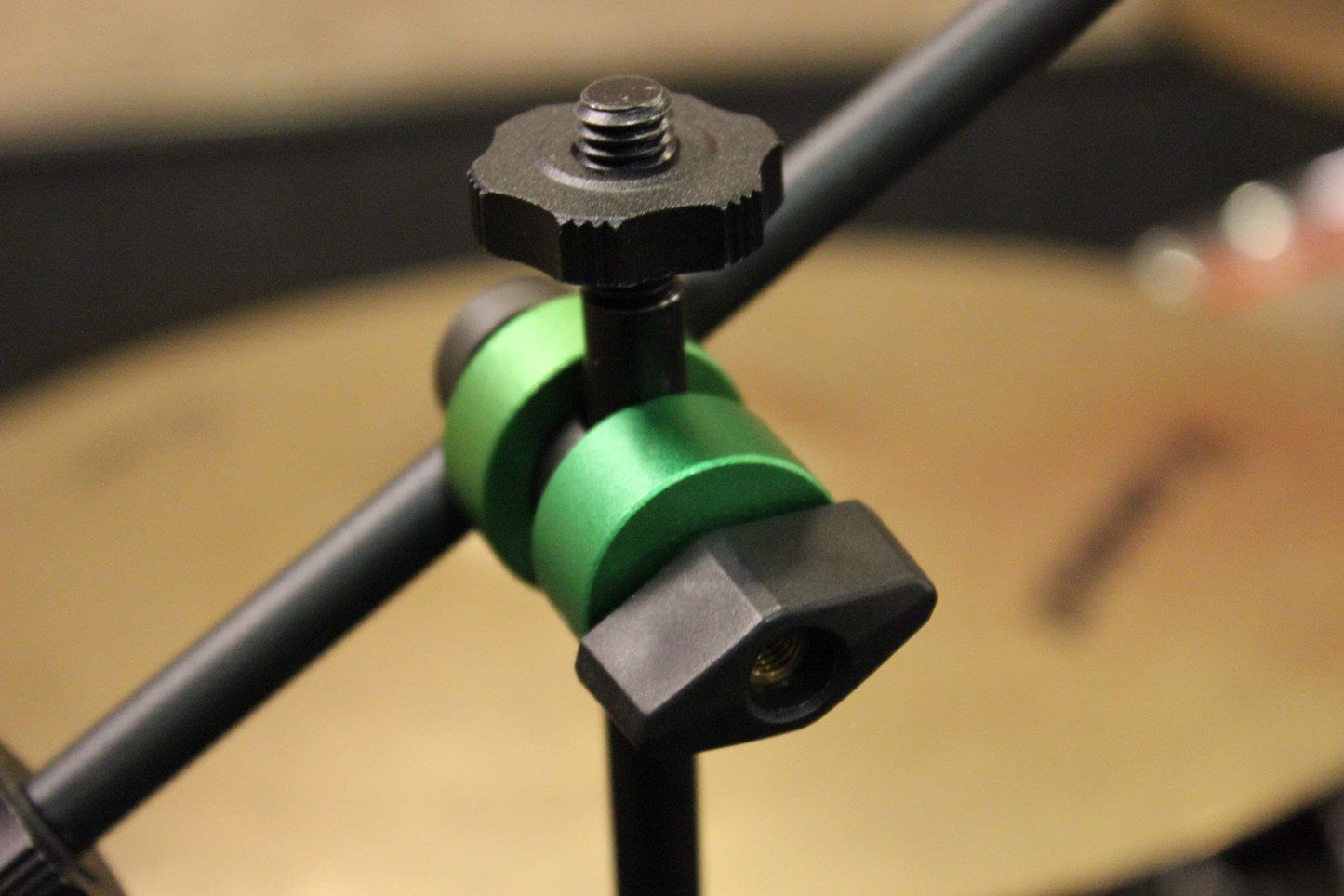 9.Solutions 3/8" Gag, Allows Two 3/8" (10mm) Rods to Be Joined and Positioned, 9.XR1011