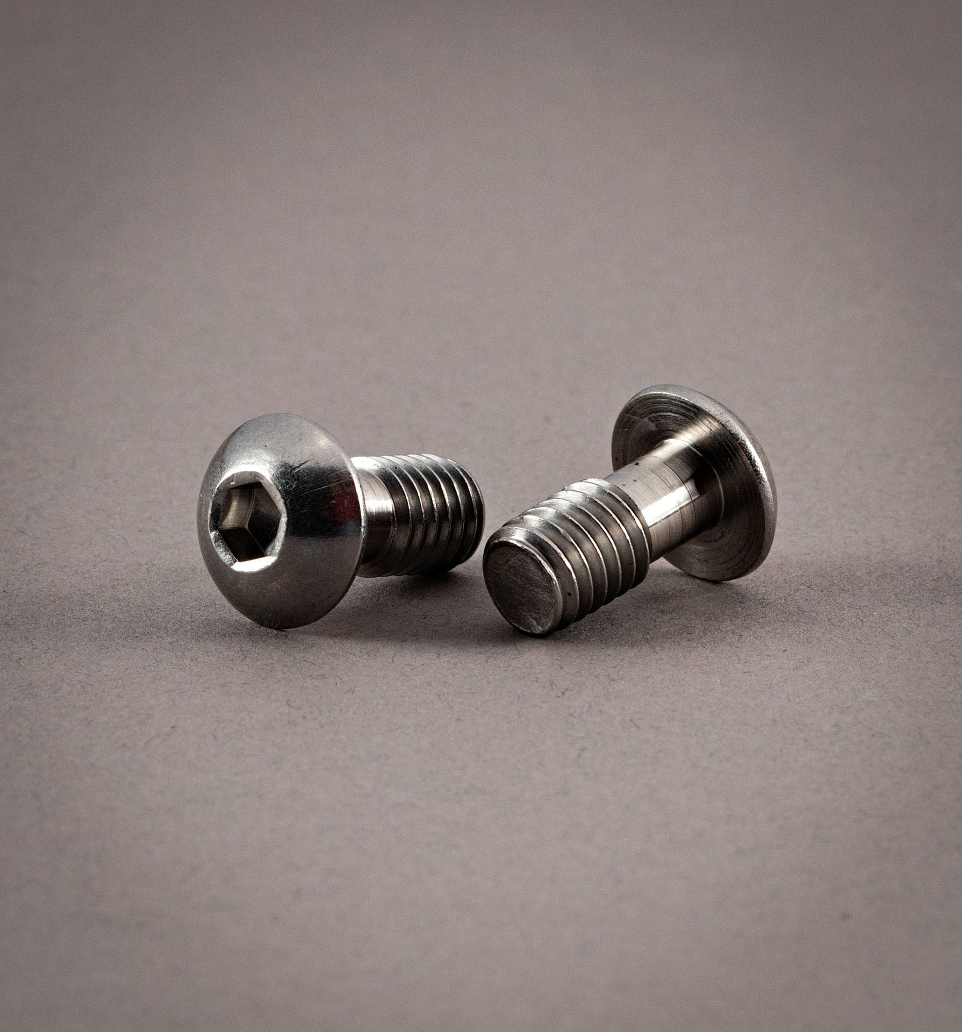 3/8 x 3/4 BUTTON HEAD ALLEN BOLT SET - Grip Support Store