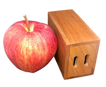 G411 Miniature Apple Boxes